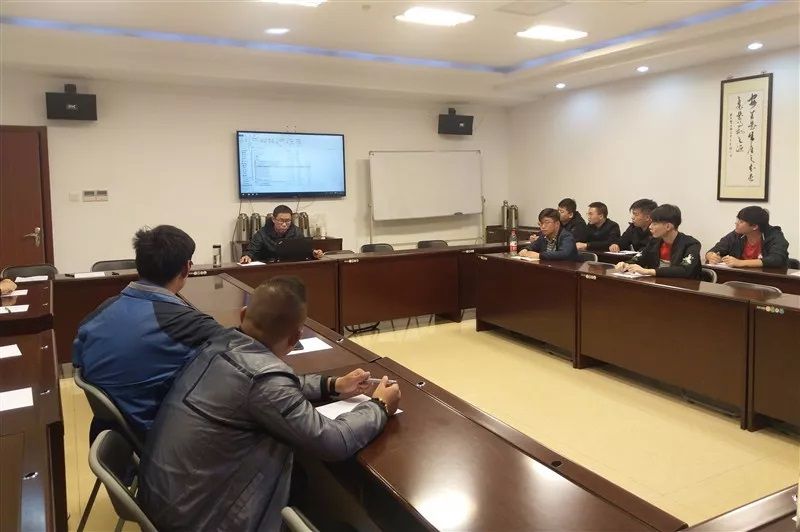 鎮(zhèn)揚汽渡公司舉行2019年新員工入職安全三級教育培訓(xùn)(圖2)
