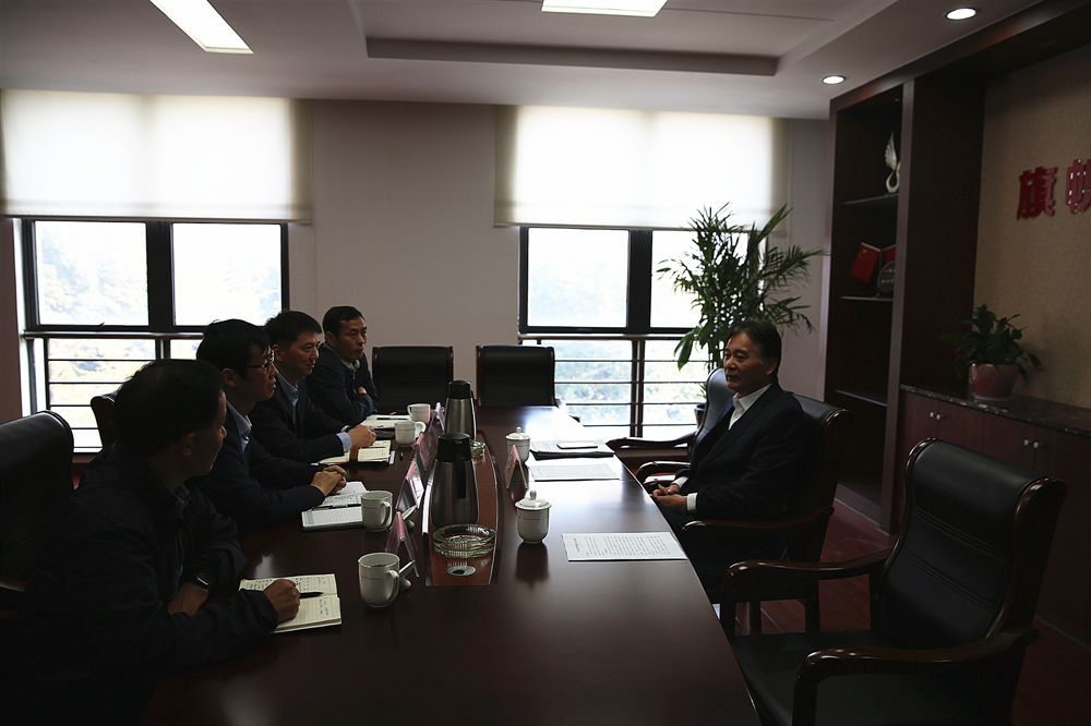 江蘇交控總經理、黨委副書記顧德軍赴公司調研指導工作(圖1)